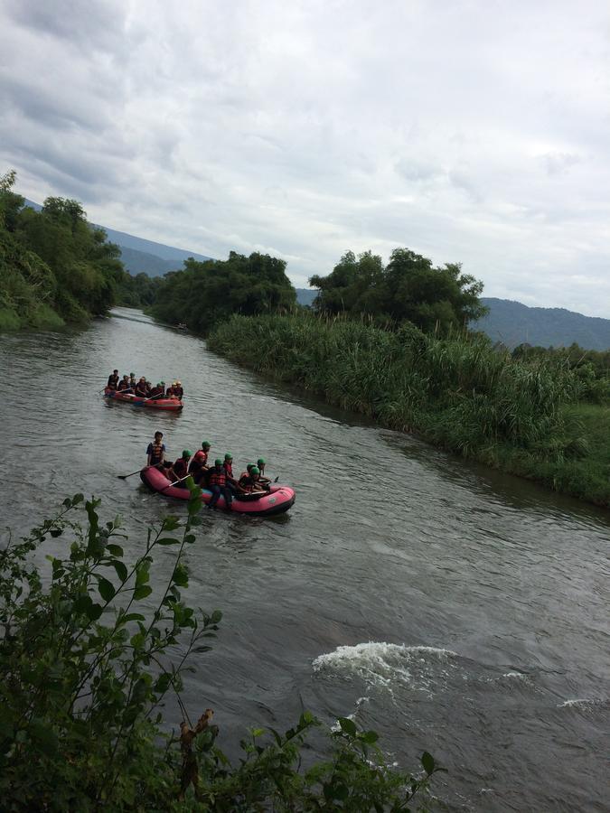 Phoohongsa Resort Nakhon Nayok Bagian luar foto