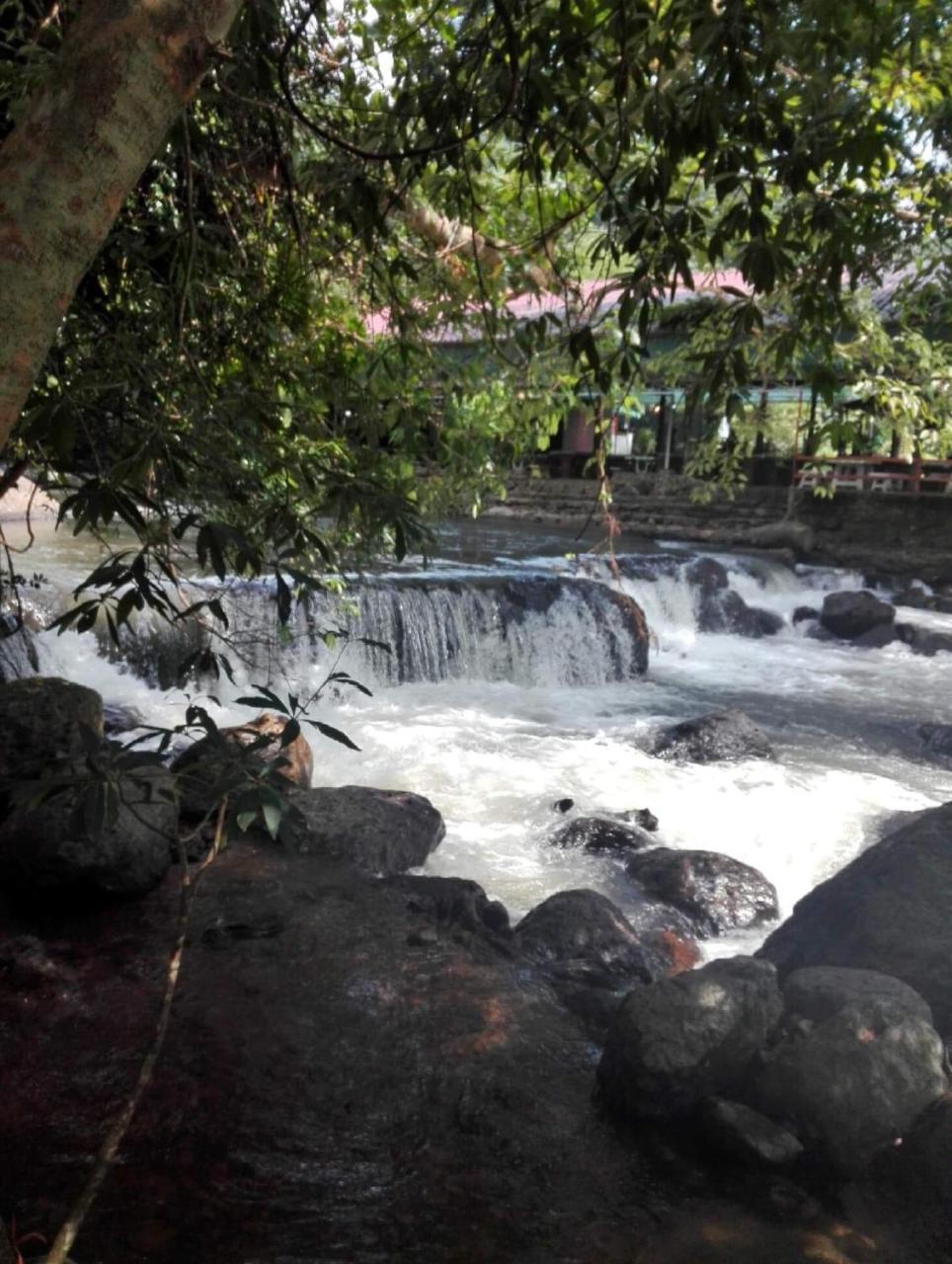 Phoohongsa Resort Nakhon Nayok Bagian luar foto